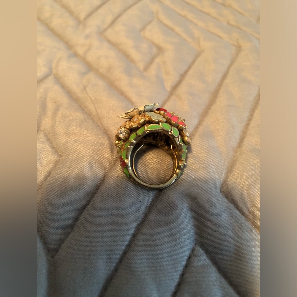 Flower ring - Picture 2 of 2